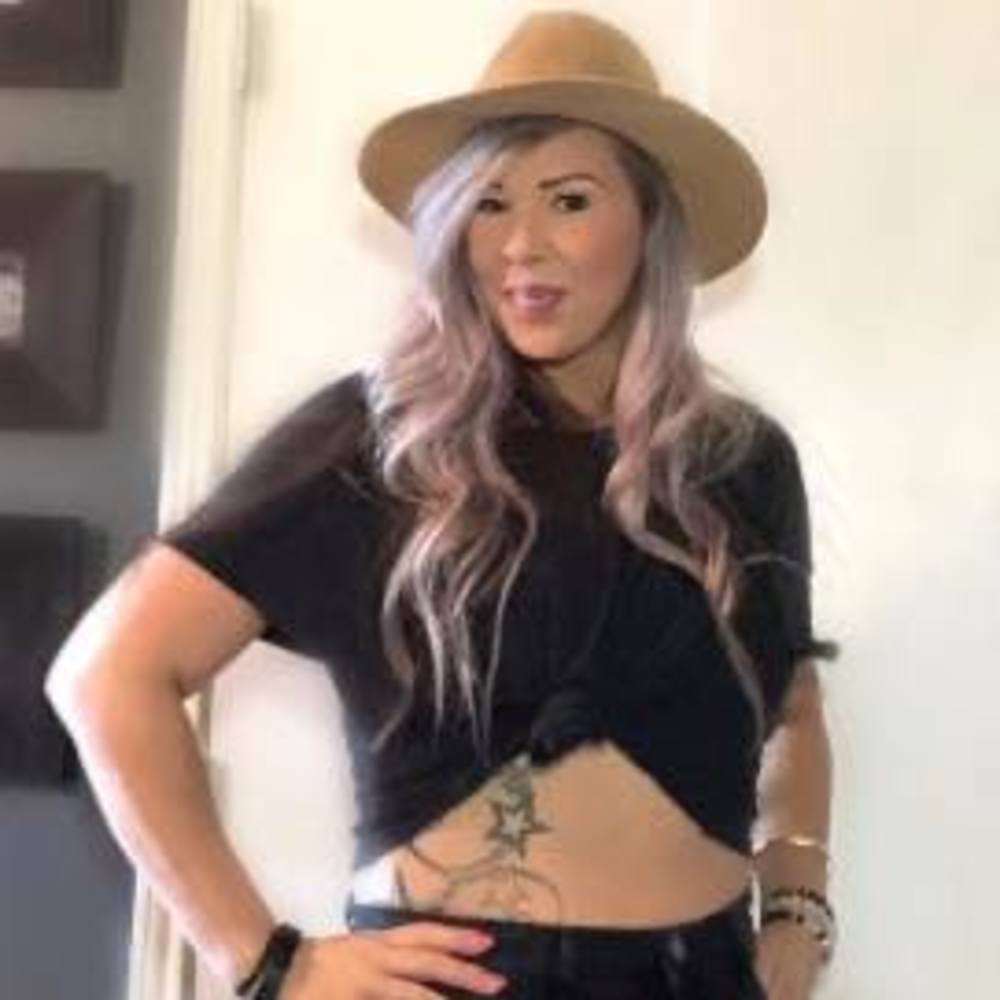 Meet your Posher, Anna